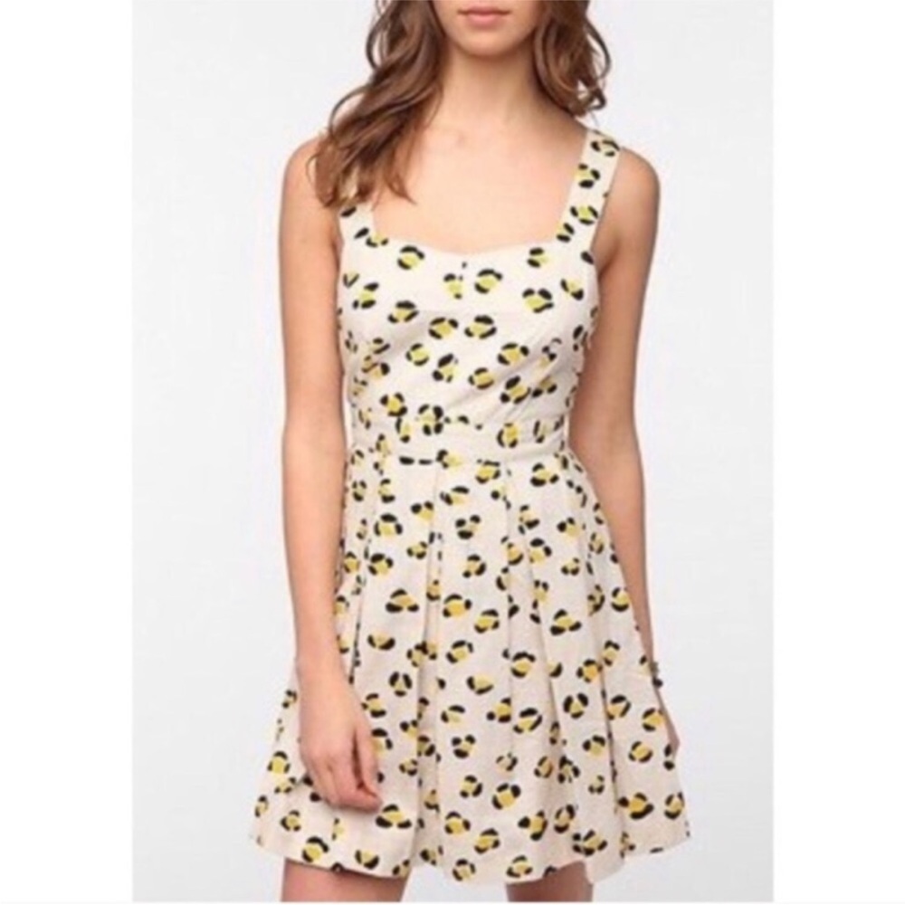 Urban Outfitters Fit and Flare Dress Size 4